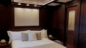 Best Liveaboard Komodo Atelier Cost & Pricing Guide